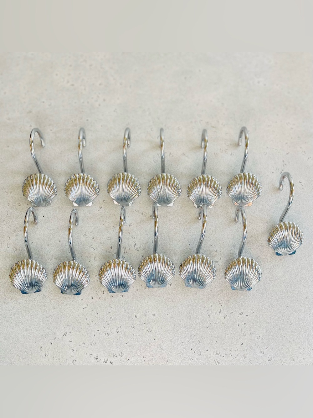 Vintage Lot Of 13 Silver Tone Seashell Scallop Shower Curtain Hooks Springs